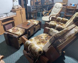 VINTAGE FURNITURE