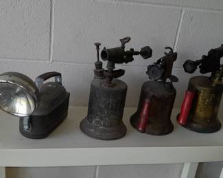 Torches and flashlight