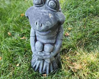 Concrete frog
