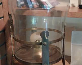 Brass hurricane lamp