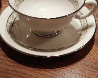 Lenox Springdale china set