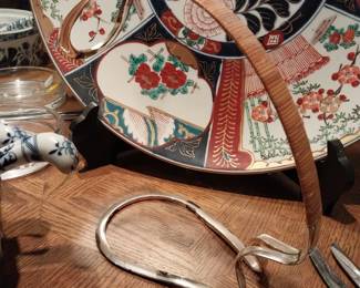 Eisenberg Lozano wine bottle holder