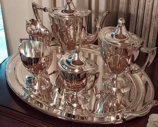 Wilcox Silver plate tea/coffee set. 1969