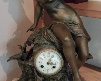 Mathurin Moreau clock