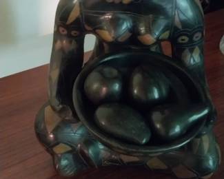 Vintage mid-century Manuel Feleguerez statue