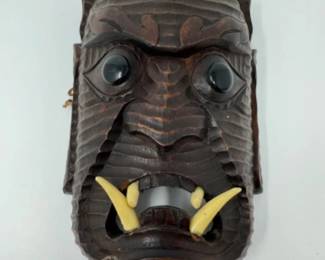 Tiki Jungle Room Decor - Devil Mask Wall Hanging