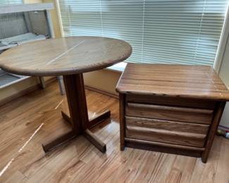 Solid Oak Round Dining Table w/ Matching 2-Drawer Side Table