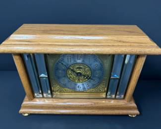 Ansonia Clock Co. "Gold Medallion Clock" Chime Mantel