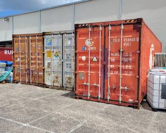 40' Shipping Containers