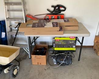 POWER WASHER.  LIKE NEW