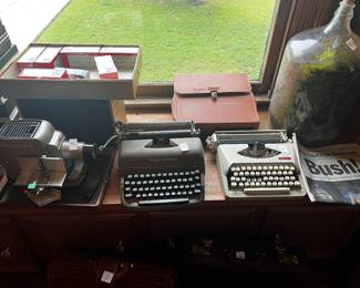 Vintage projector, typewriters