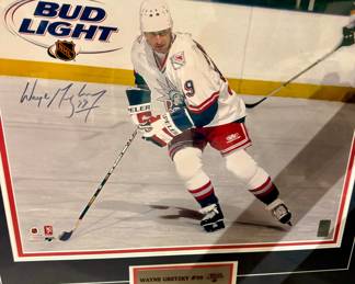 Pretty boy Wayne Gretzky signed