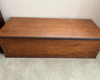 cedar chest with optional legs