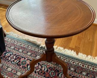 Pair of tilt top tables