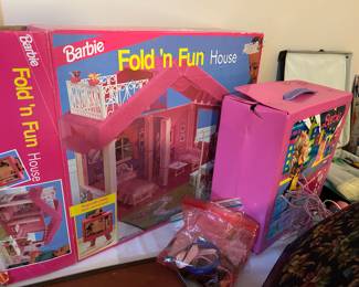 Barbie, dolls, clothes and accessories 