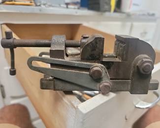 Mini precision vice