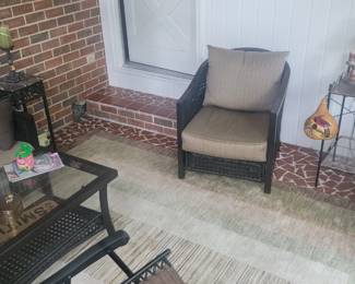 Patio set (very nice) 