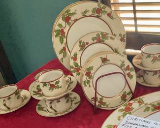 Fitz and Floyd Christmas China service for 8