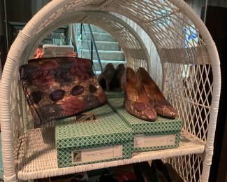 Snake belly leather heels and purse, heels size 9n