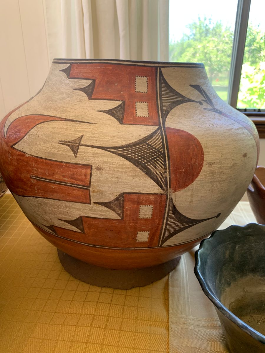 Large  Pot