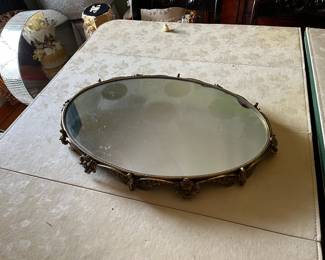#104	Antique Gold painted Metal Base Oval Mirror Display Stand - 22x15	 $75.00 
