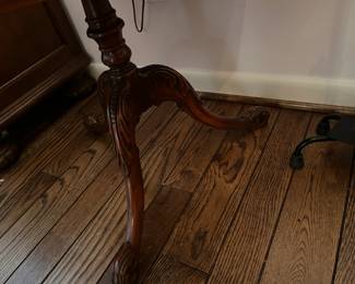 #121	Wood 2 Tiered Side Table - 22" (largest round) x 30"T	 $125.00 
