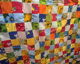 #209	Quilt Flower scrappy quilt machine made 72x82	 $50.00 
