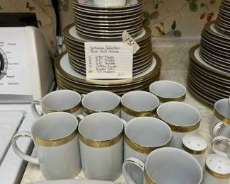 #151	Centurion Collection Pure Gold R Catering Set - Mixed Set	 $125.00 
