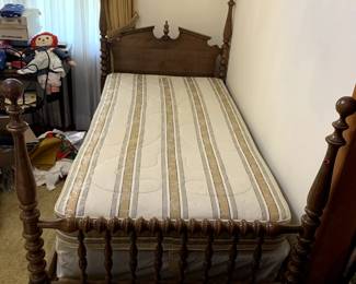#4	Twin Bed with mattress and box spring	 $100.00 
#5	Twin Bed Frame Only	 $75.00 
