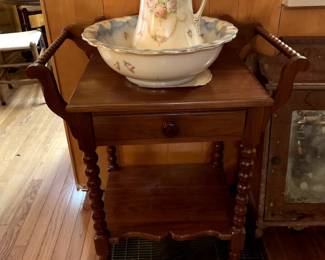 #10	Wood washstand 1 drawer 20x17x35	 $175.00 
