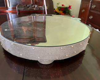 #134	Silver Sequined Sides w/feet - 18" Round Mirrored Cake Display Stand	 $40.00 
