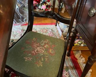 #116	Antique Triple pedestal w/1  leaf & Ball & Claw Foot Table w/drop-down sides w/6 antique Chairs - 24-75x42x29  has table pads	 $275.00 
