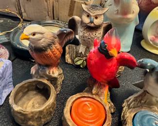 Knick knacks and decor items