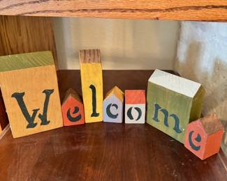 Knick knacks and decor items