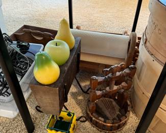 Knick knacks and decor items