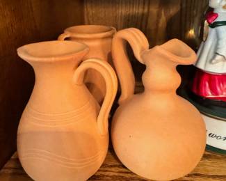 Knick knacks and decor items