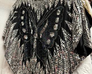 Women's clothing (Most vintage)