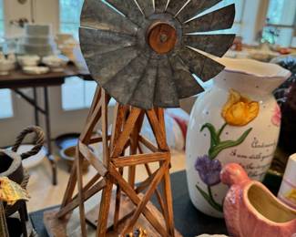 Knick knacks and decor items