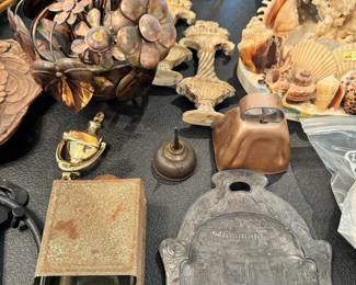 Knick knacks and decor items