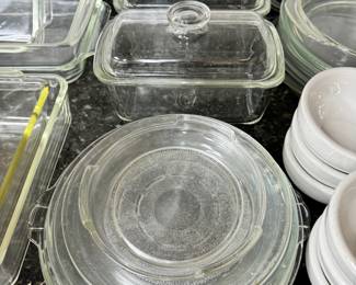 Glass baking dishes