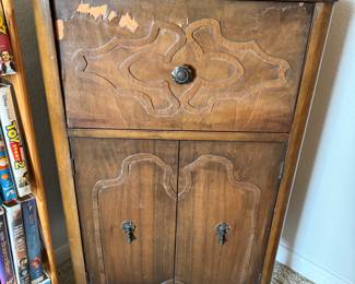 Wooden cabinet