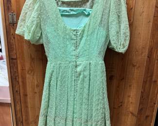 Women's clothing (Most vintage)