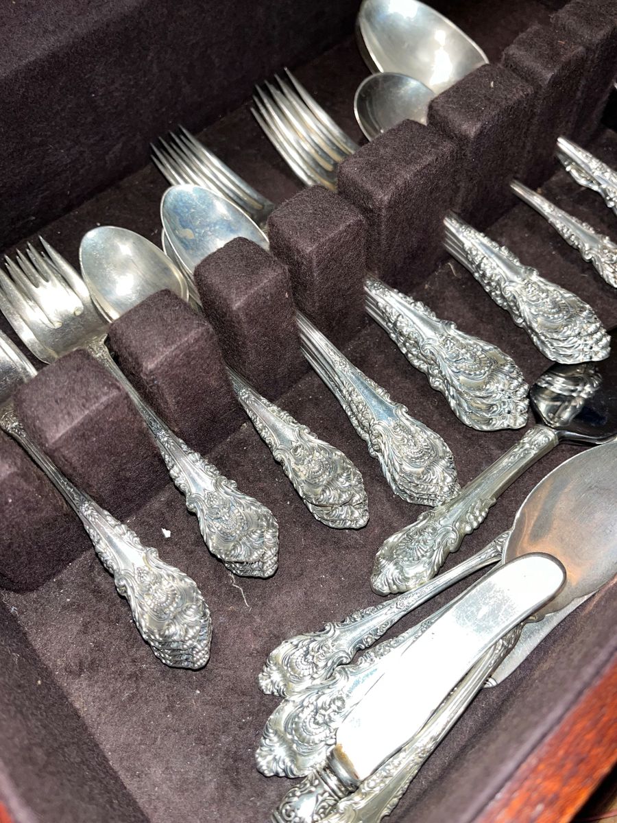 An Estate Sale Extravaganza In Costa Mesa!!! starts on 7/12/2024