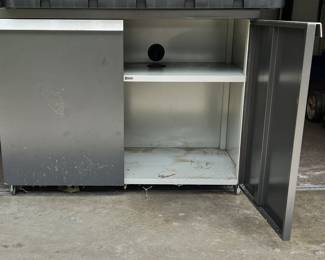 Nice work cabinet/table.