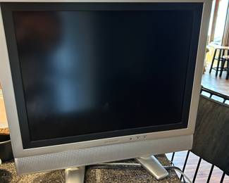 Sharp 20" TV LC-20E2U