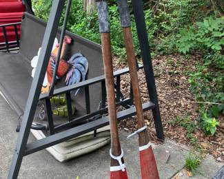 #52 - $70 	Vintage Oars with colored flats 
