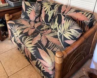 Vintage rattan love seat