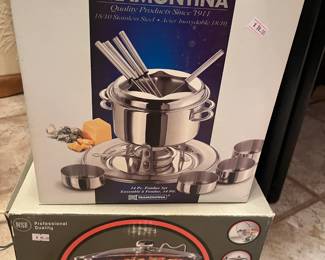 14-pc fondu set, stainless chaffing dish