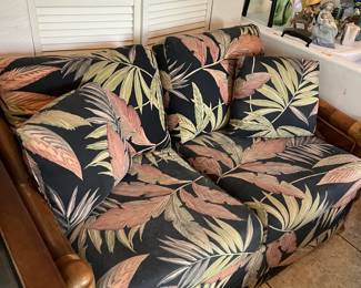 Vintage rattan love seat