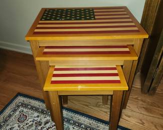 Americana nesting tables. 